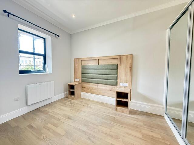 Main image of property: 2-4 The Parade, WD17