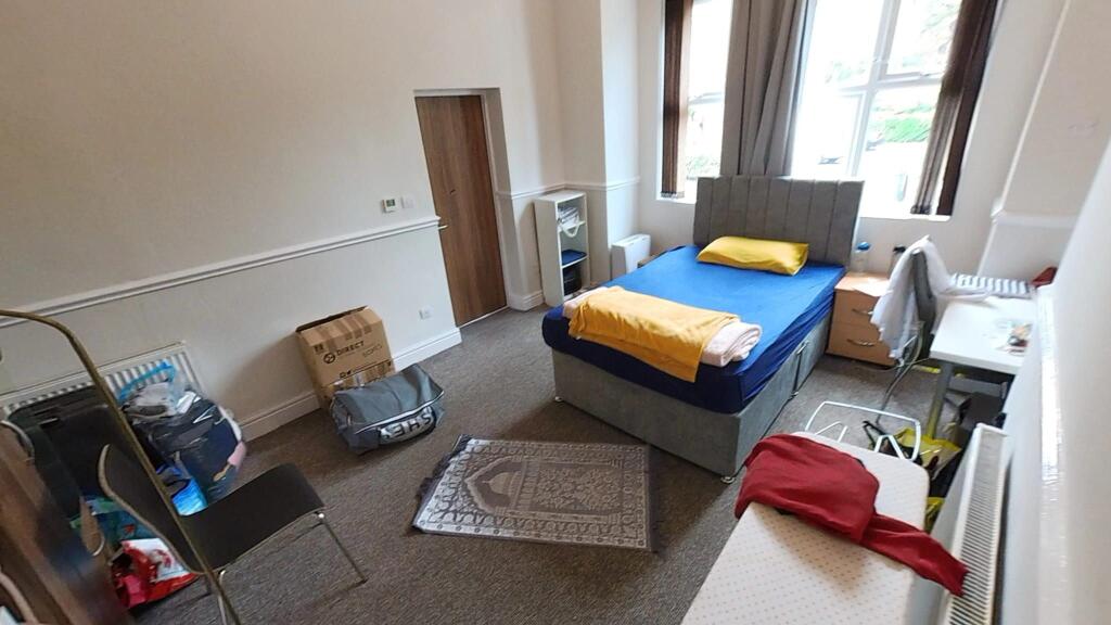 1 bedroom detached house for rent