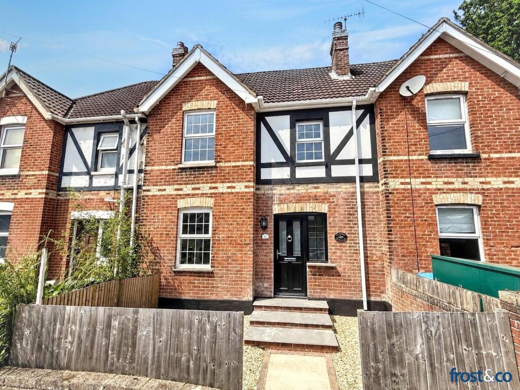 Main image of property: Salterns Road, Lower Parkstone, Poole, Dorset, BH14