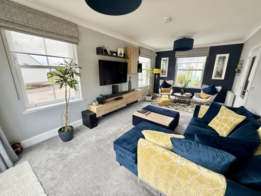 Montgomerie View,  West Kilbride, KA23 photo 3
