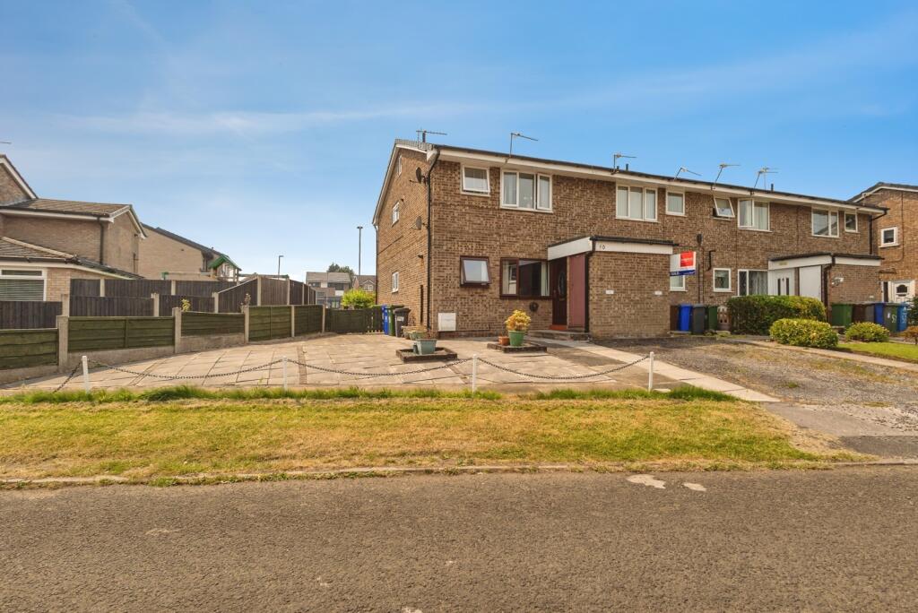 Main image of property: Broadhurst, Denton, Manchester, Greater Manchester, M34