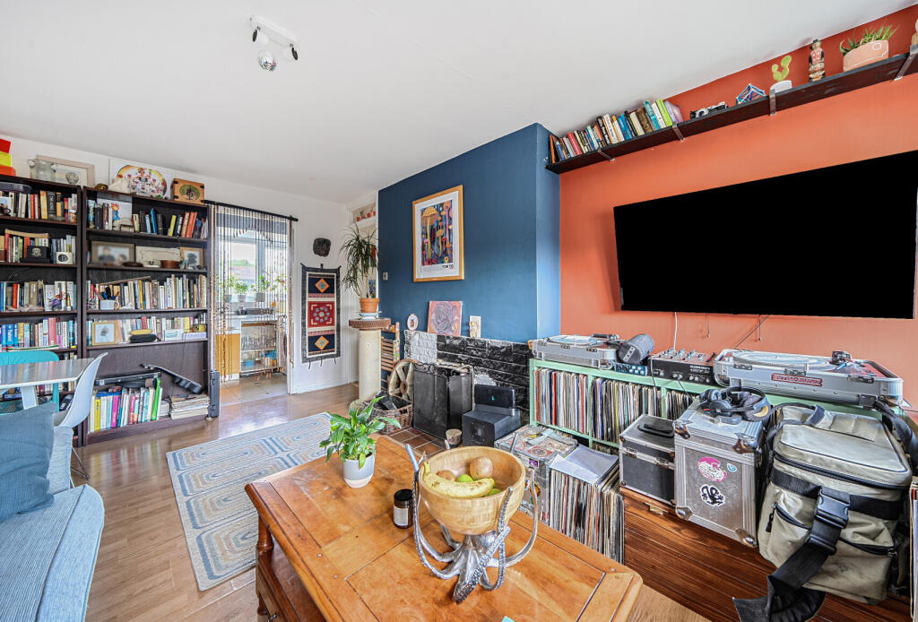 Apartment in Peasedown St. John, Bath and North East Somerset - View 5