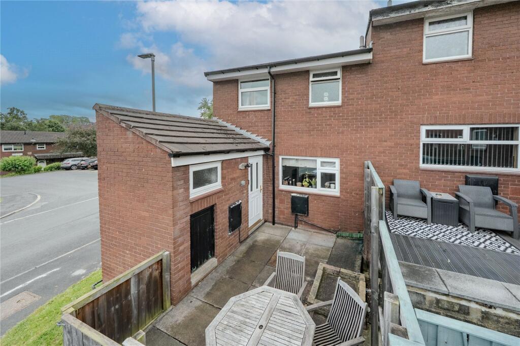 Main image of property: Coal Hill Green, Leeds, West Yorkshire