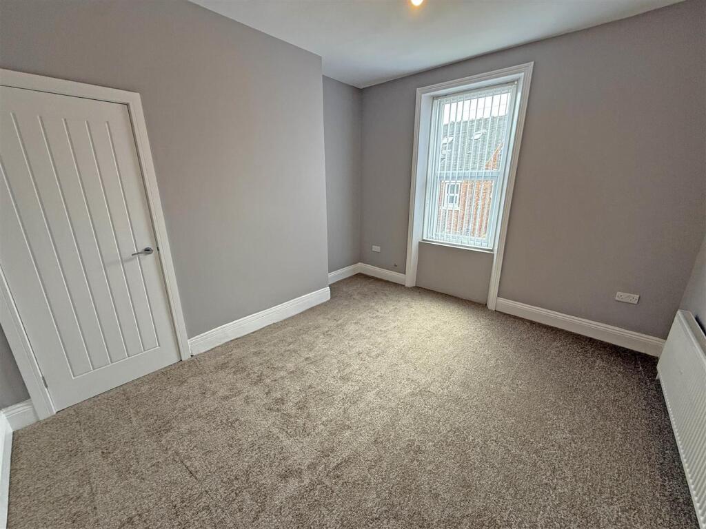 House in Newcastle upon Tyne - More