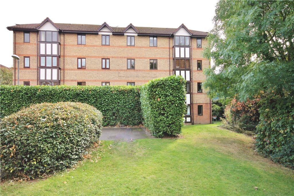 Apartment in Twickenham - View 5
