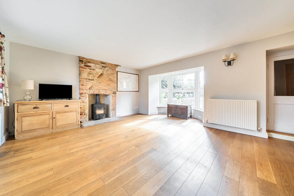 Angus Farm, Teigh - View 5