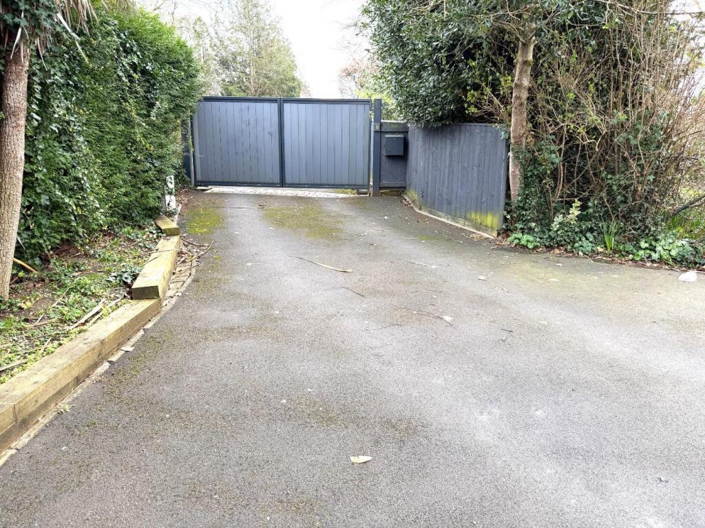 Additional image 24 of Housman Road, Street