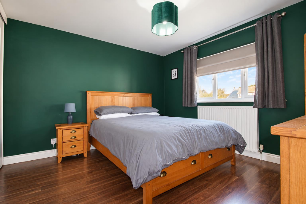 House in Northampton, Ringstead - More
