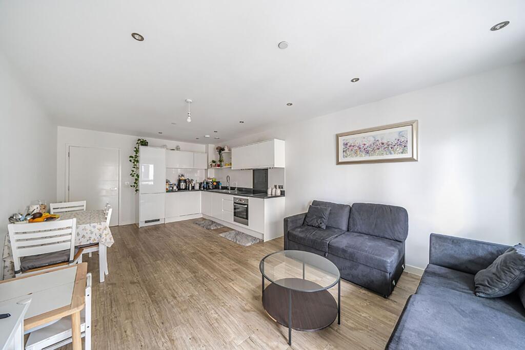 Main image of property: WESTMORELAND ROAD, NW9 9DR, Edgware, LONDON, NW9