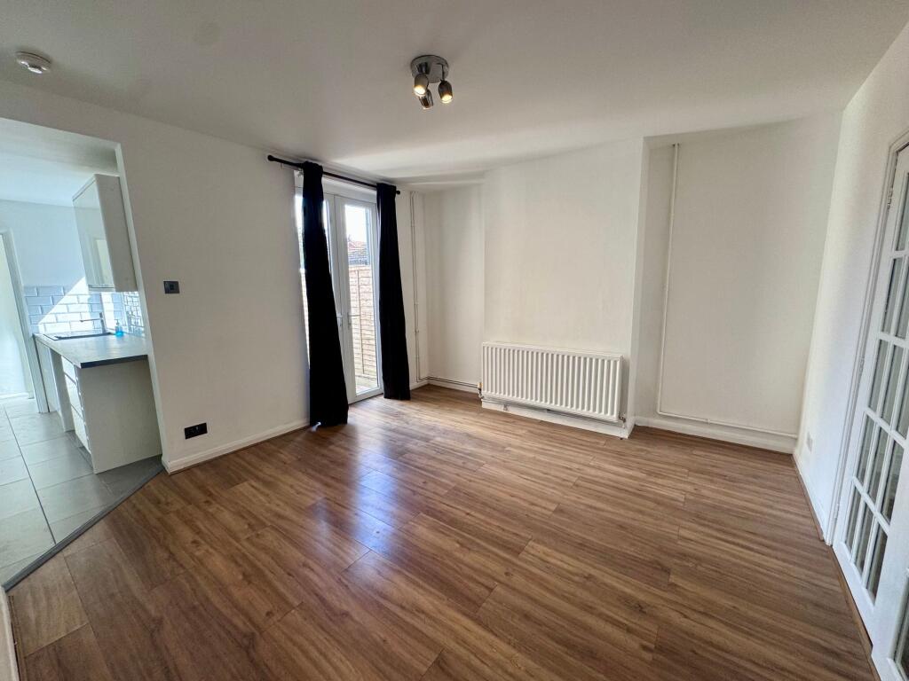 House in Leicester - View 5