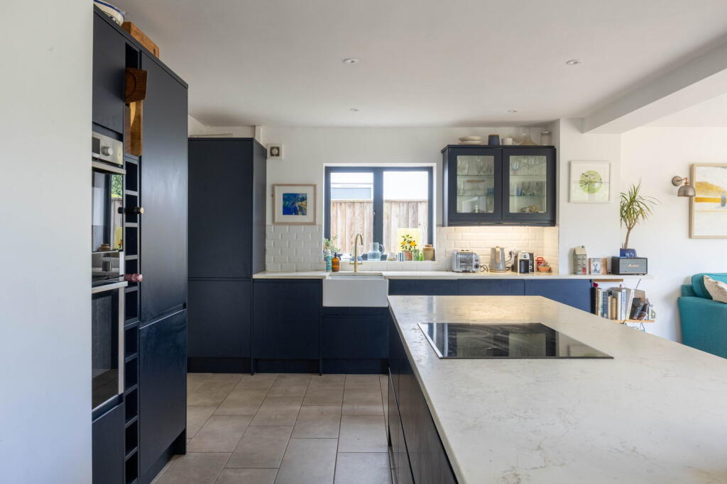 Warminster Road, Beckington, BA11 photo 5