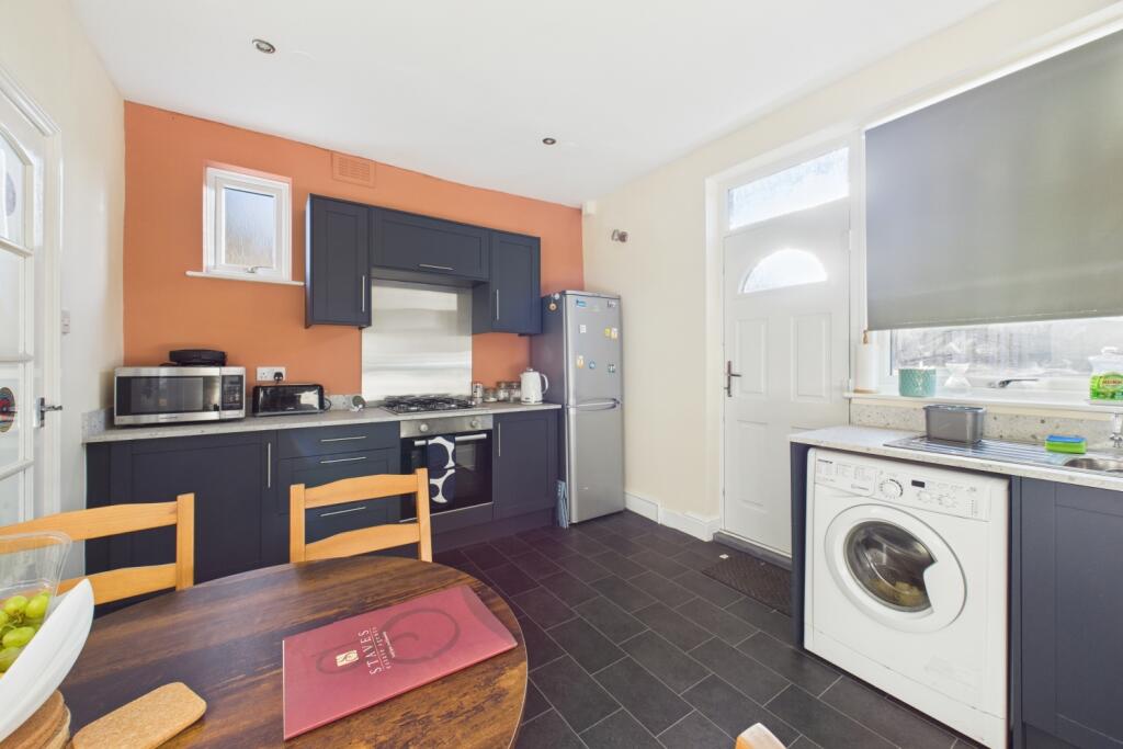 House in Sheffield, South Yorkshire - View 4