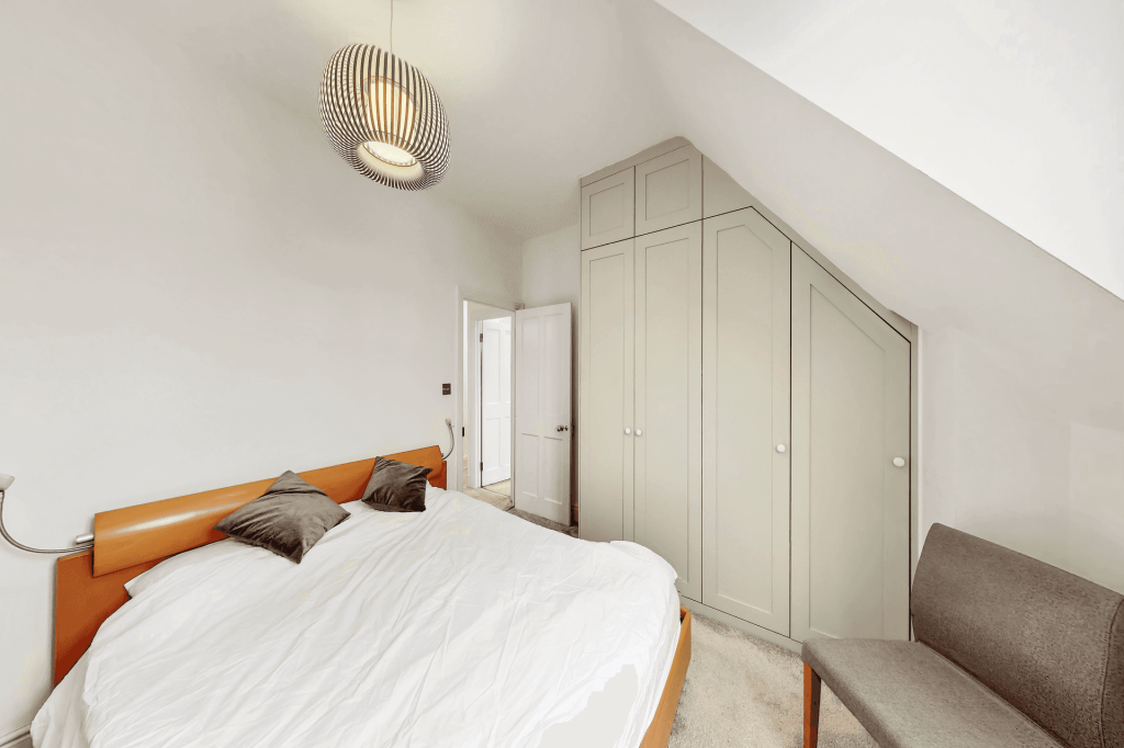 House in London - More