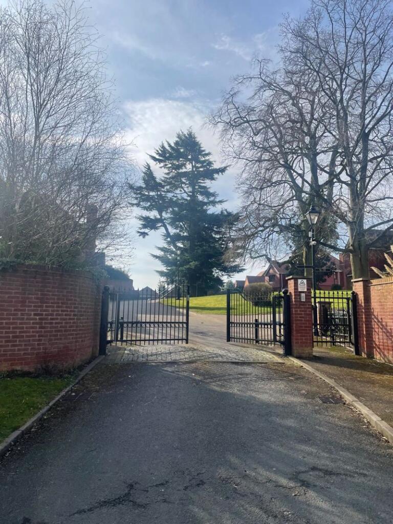 Additional image 35 of Greyfriars Drive, Bromsgrove, Worcestershire. B61 7LF 