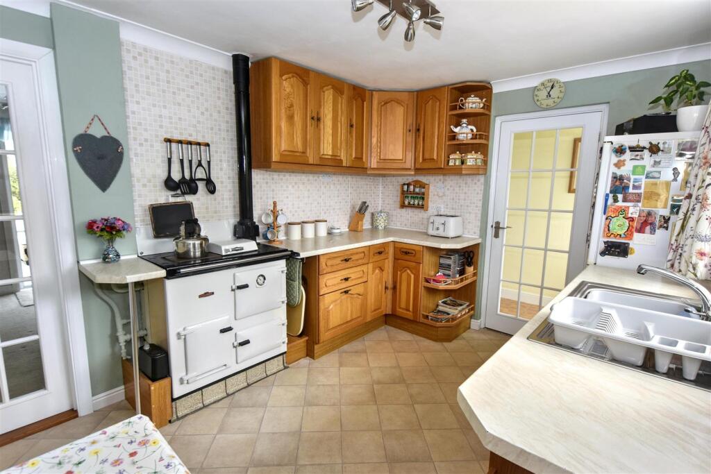 House in Truro - View 5
