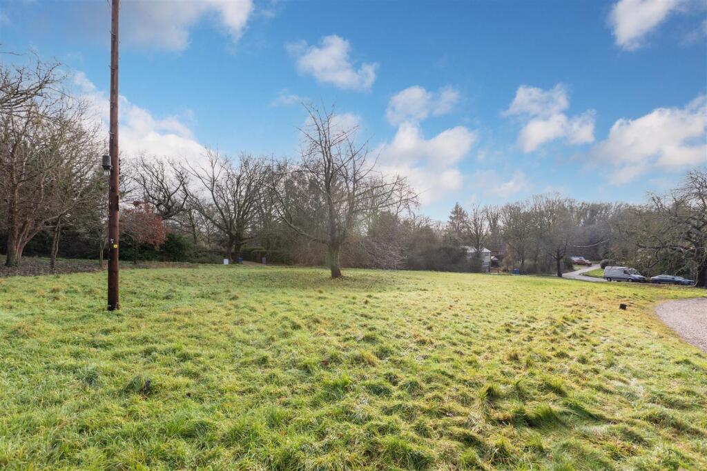 Bedwins Lane, Cookham Dean photo 3