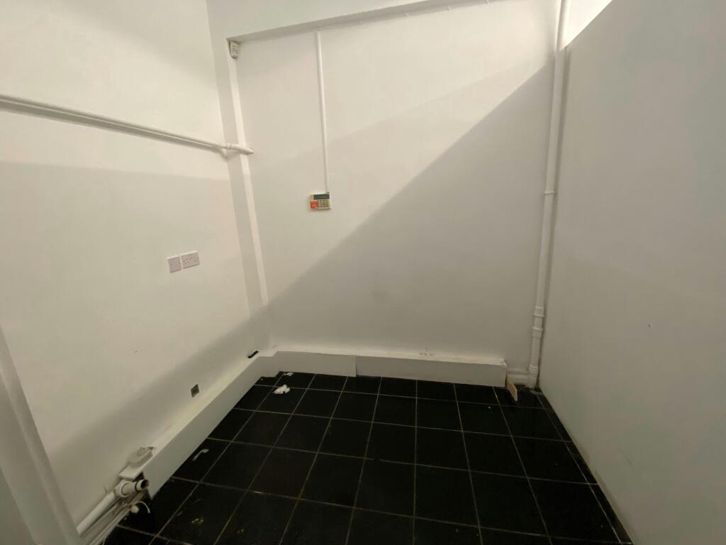image 6.jpg