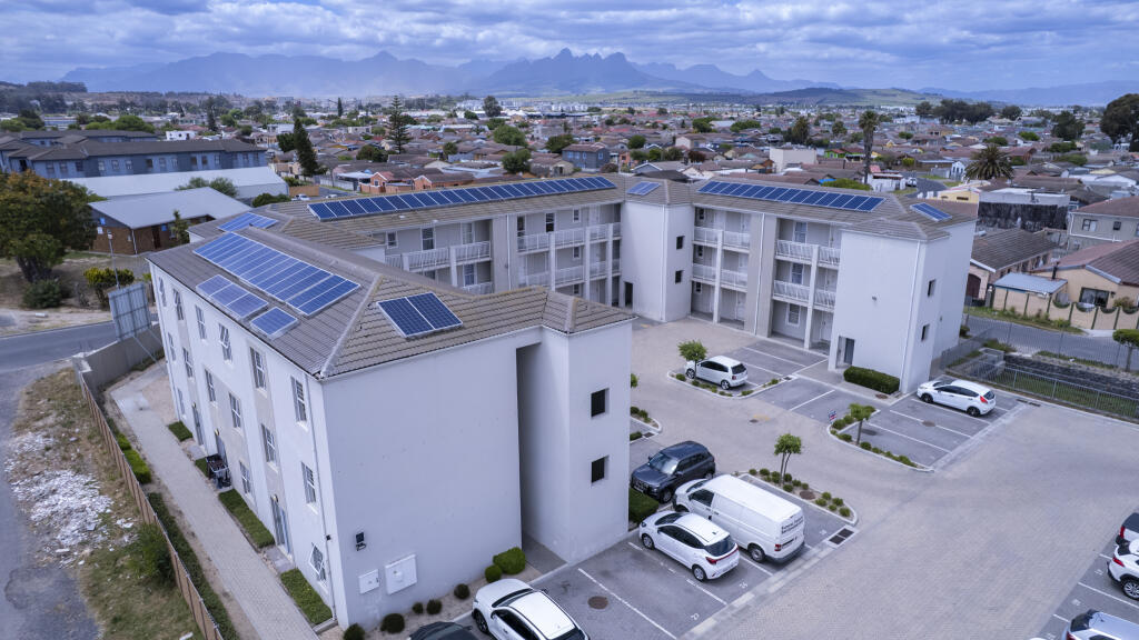 Main image of property: South Africa, Western Cape, Heather Park, Heather Park, Cape Town, 7100, 1