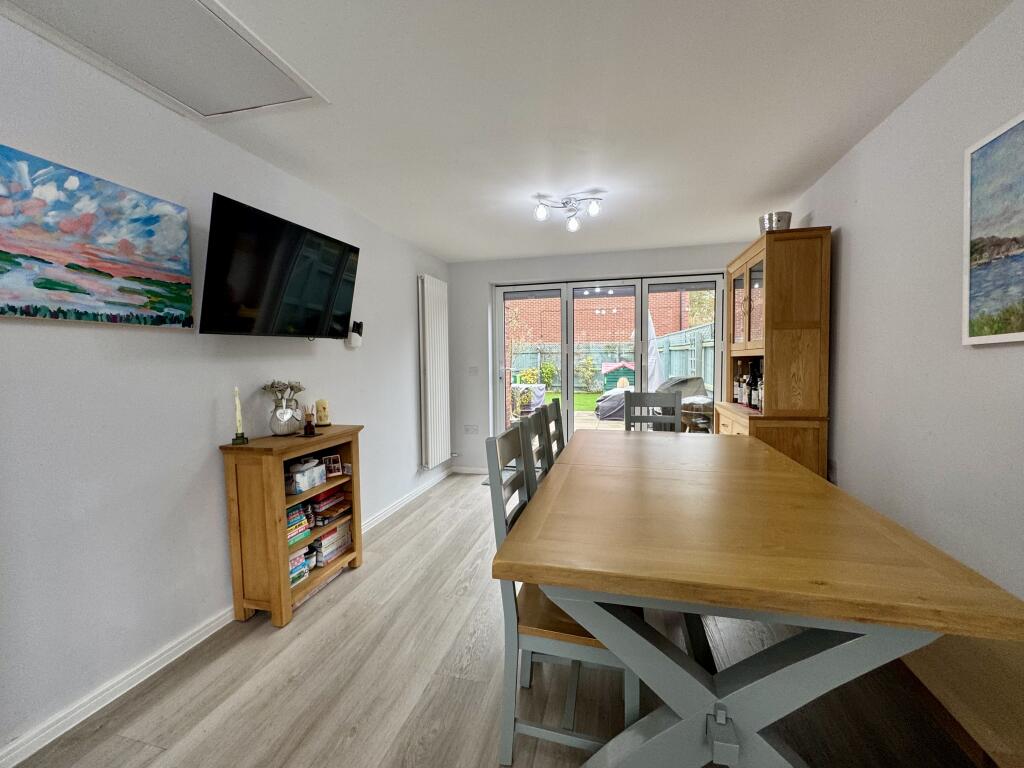 Additional image 4 of New Meadow Close, Dickens Heath, Solihull, B90