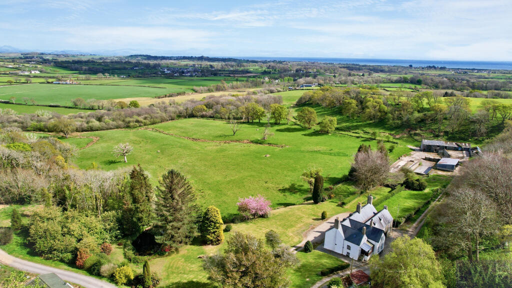 House in Llandudno - View 5