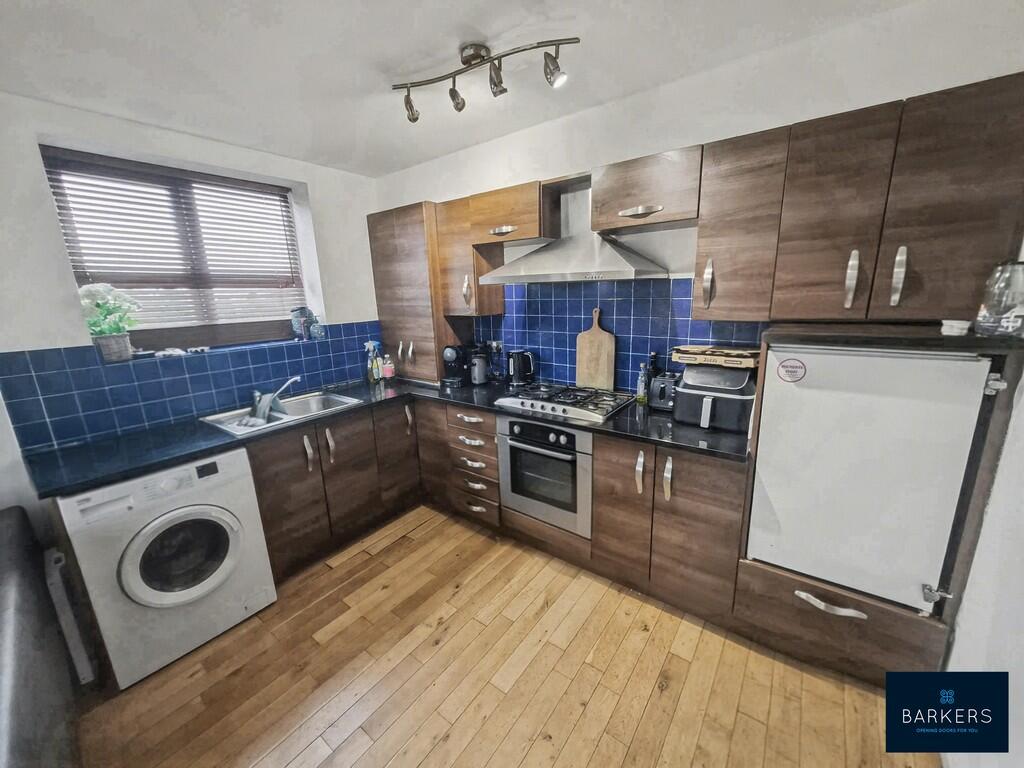 Additional image 4 of Whitehall Road East, Birkenshaw