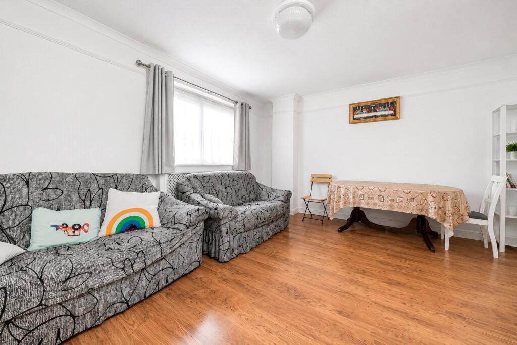 Apartment in London - View 2