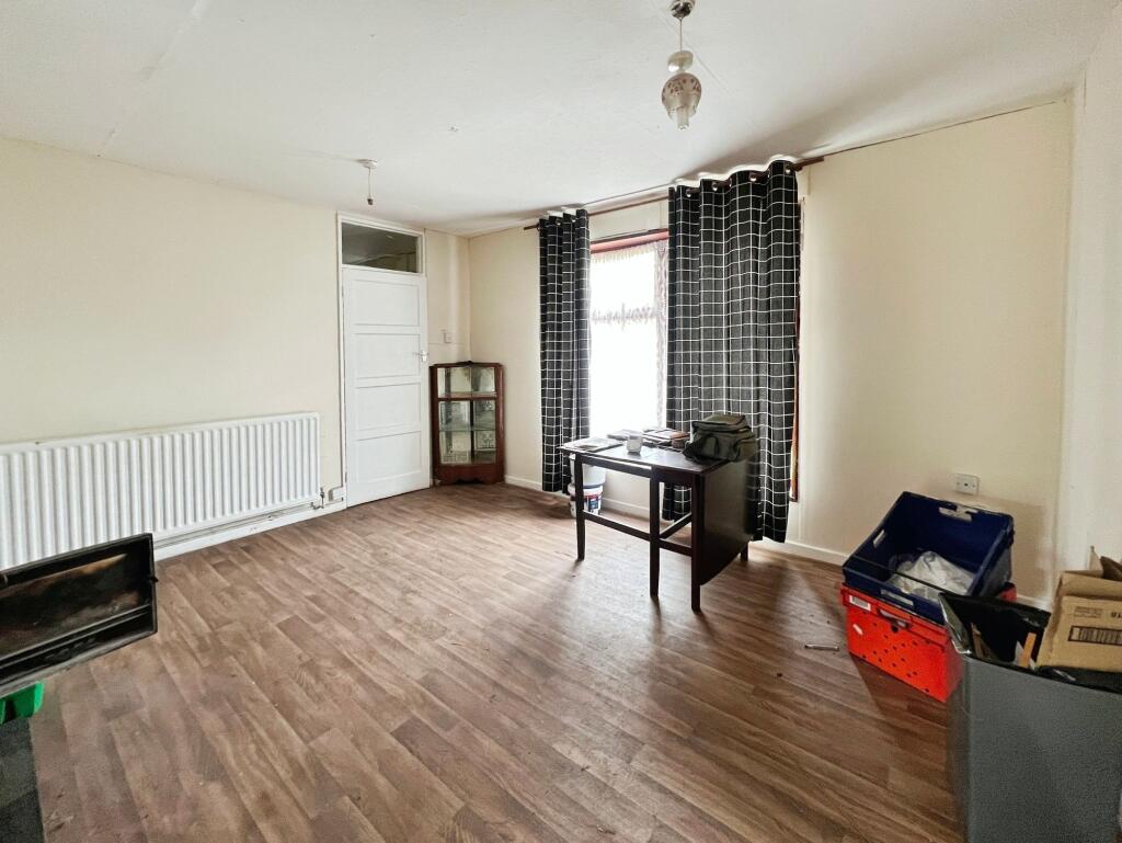 House in Coventry, Green Lane, Cannon Park - View 5