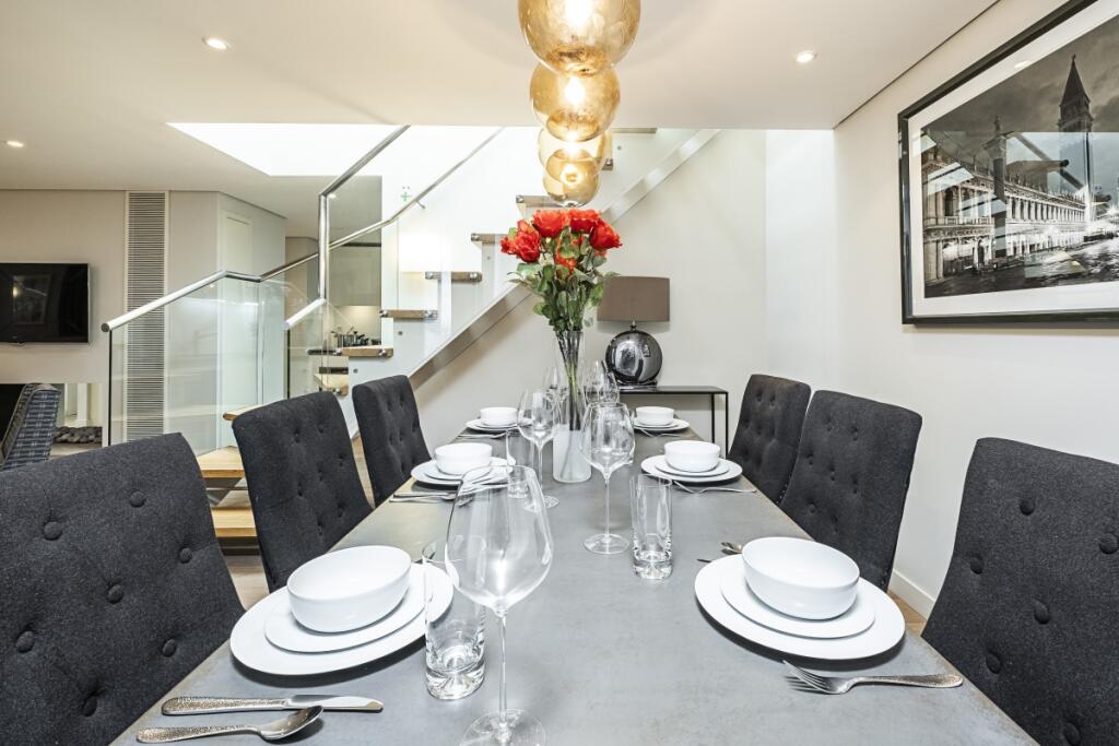 4 bedroom apartment for rent