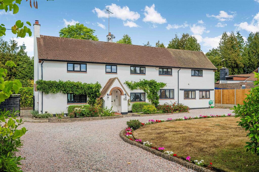 Main image of property: Wonford Close, Walton On The Hill