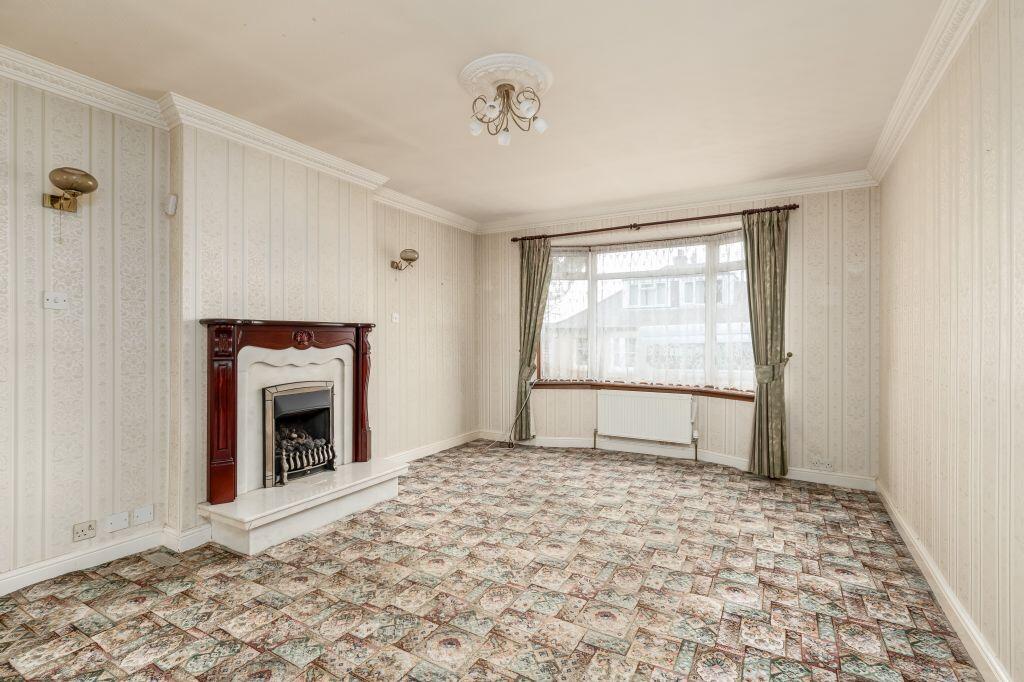 4 Priestfield Crescent, EDINBURGH, EH16 5JQ photo 2