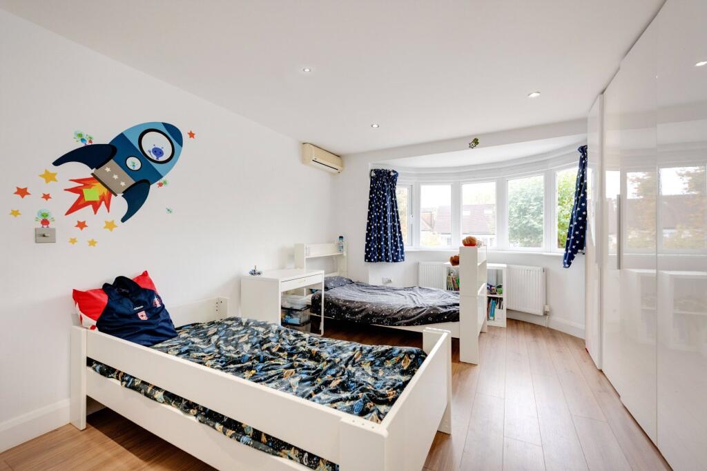 House in London - More