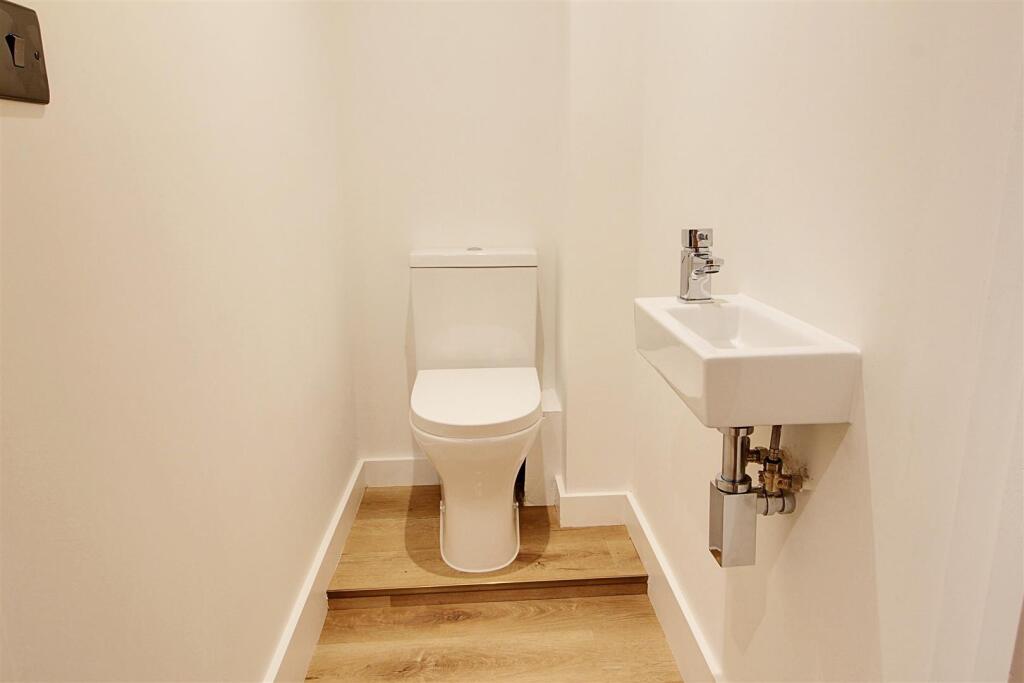 Additional image 33 of Chiswell Green, St Albans