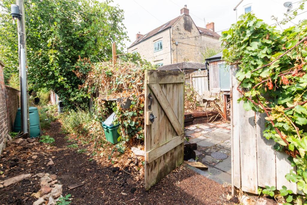 Property photo 11