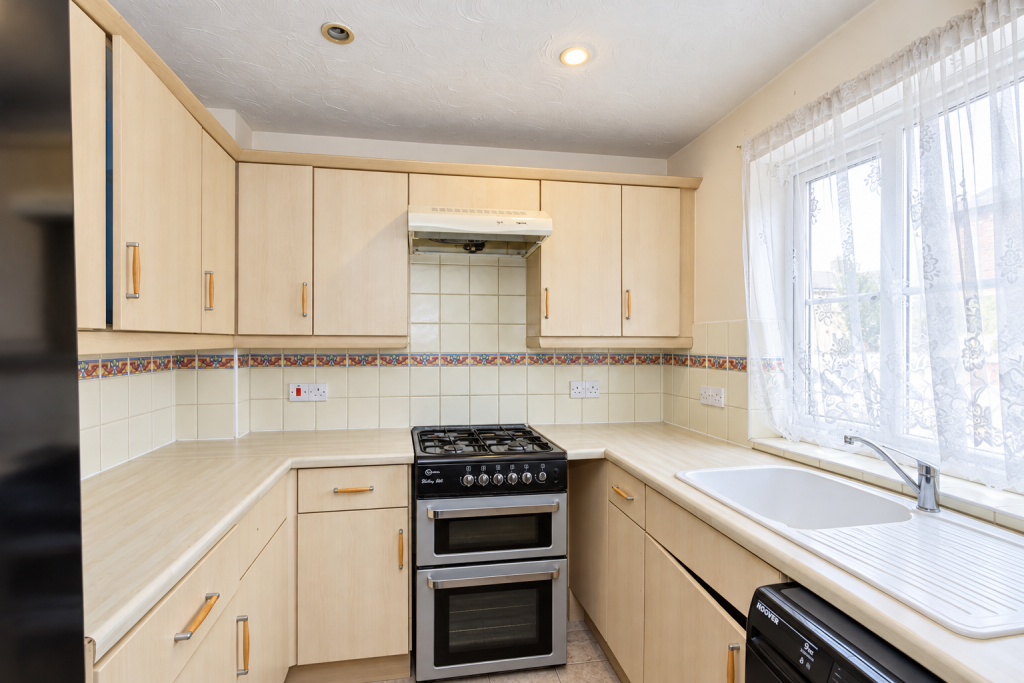 House in Portsmouth - View 4