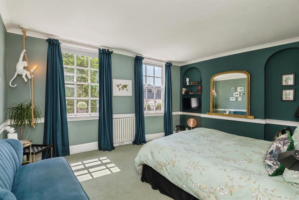 Apartment in Bath - View 4