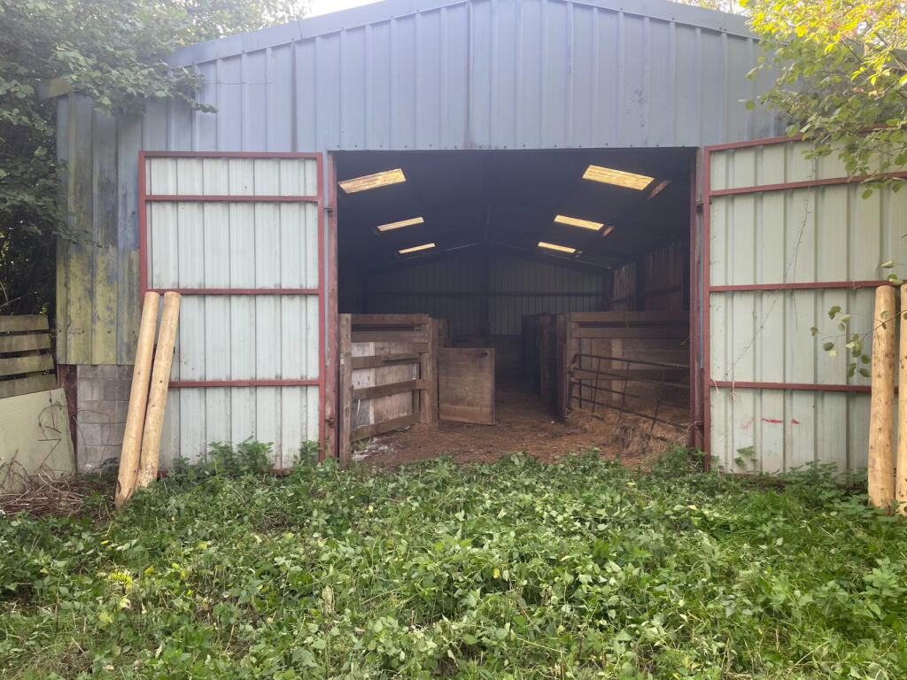 Land and Building at Tir William James, Llangattock, Crickhowell, Powys, NP8 1PY - View 2