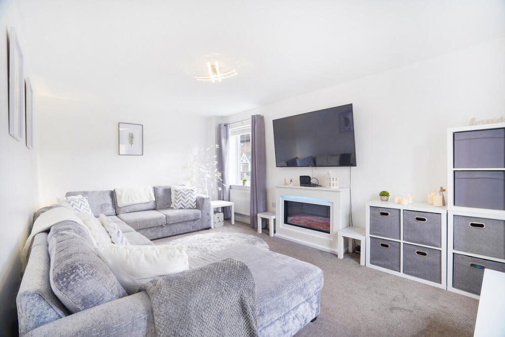 House in Rugby, Cawston - View 2