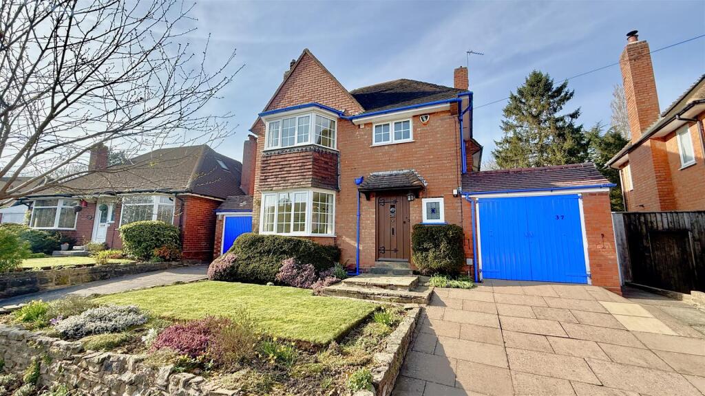 Main image of property: Blackthorn Close, Bournville, Birmingham