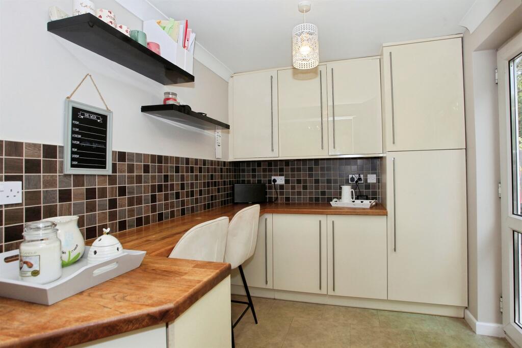 House in Newborough, City of Peterborough - More