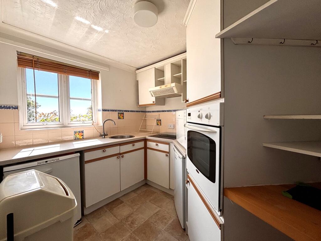 Apartment in Swanage, Dorset - More