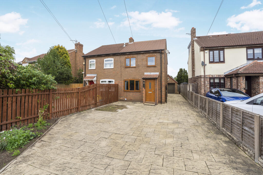 Main image of property: Main Street, Gowdall, DN14 0