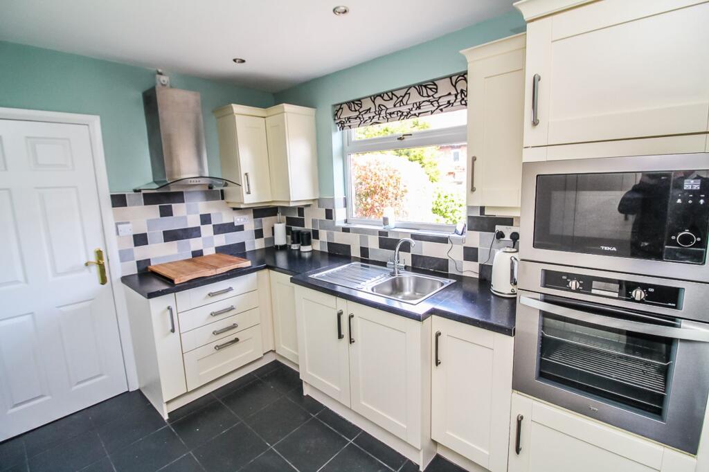 House in Newcastle upon Tyne - View 5