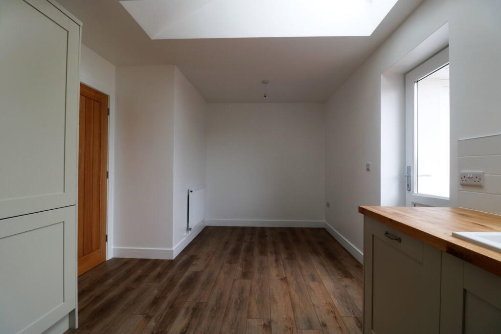 House in Truro - View 5