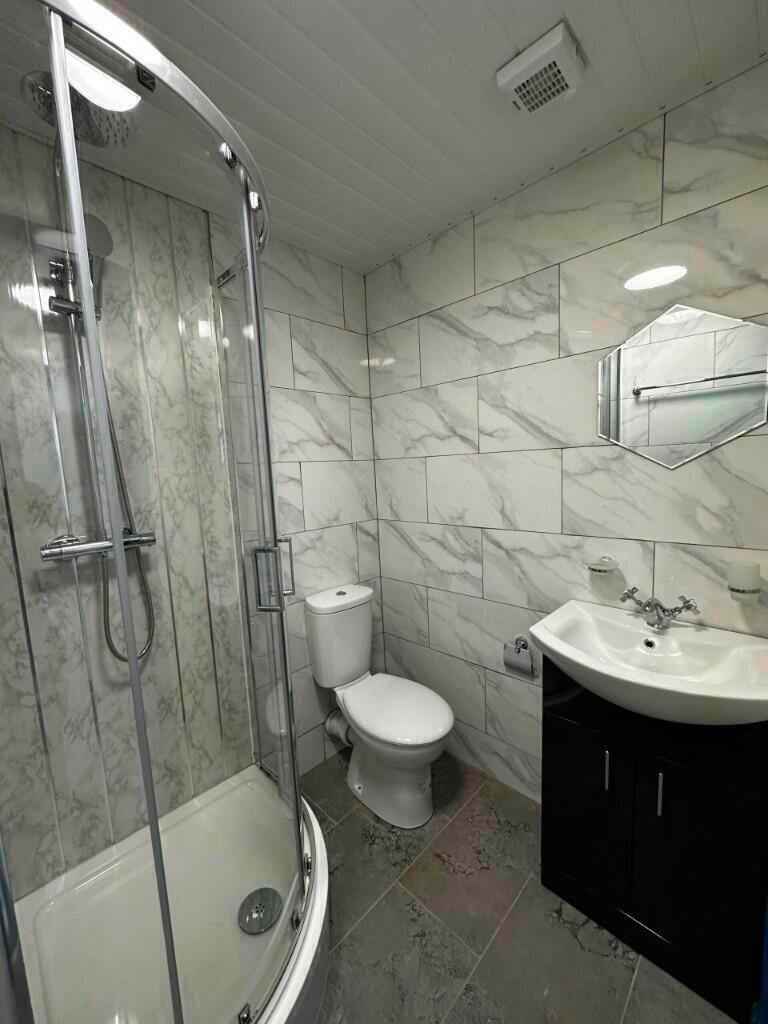4 bedroom terraced house for rent