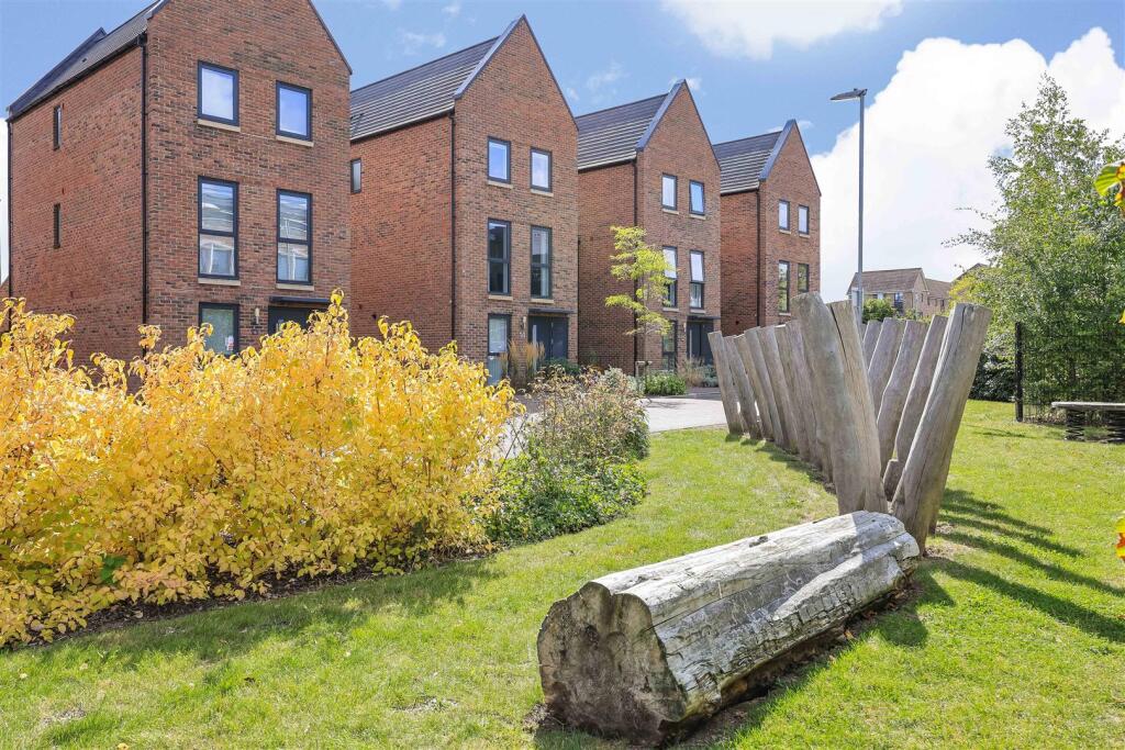 Main image of property: Shrewsbury Road, Cambridge