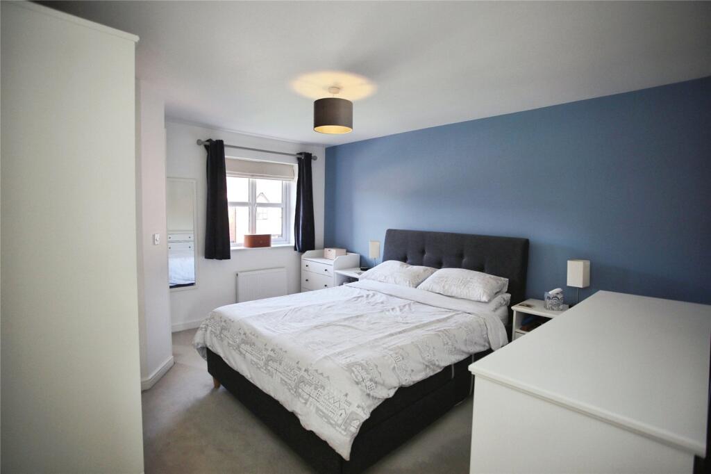 House in Stockport, Heaton Moor, The Four Heatons - View 5
