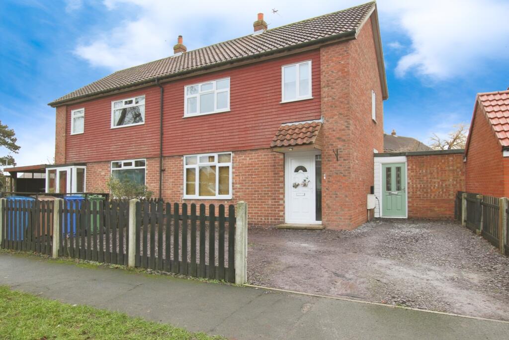 Main image of property: Oak Tree Estate, Preston, HU12 8UU