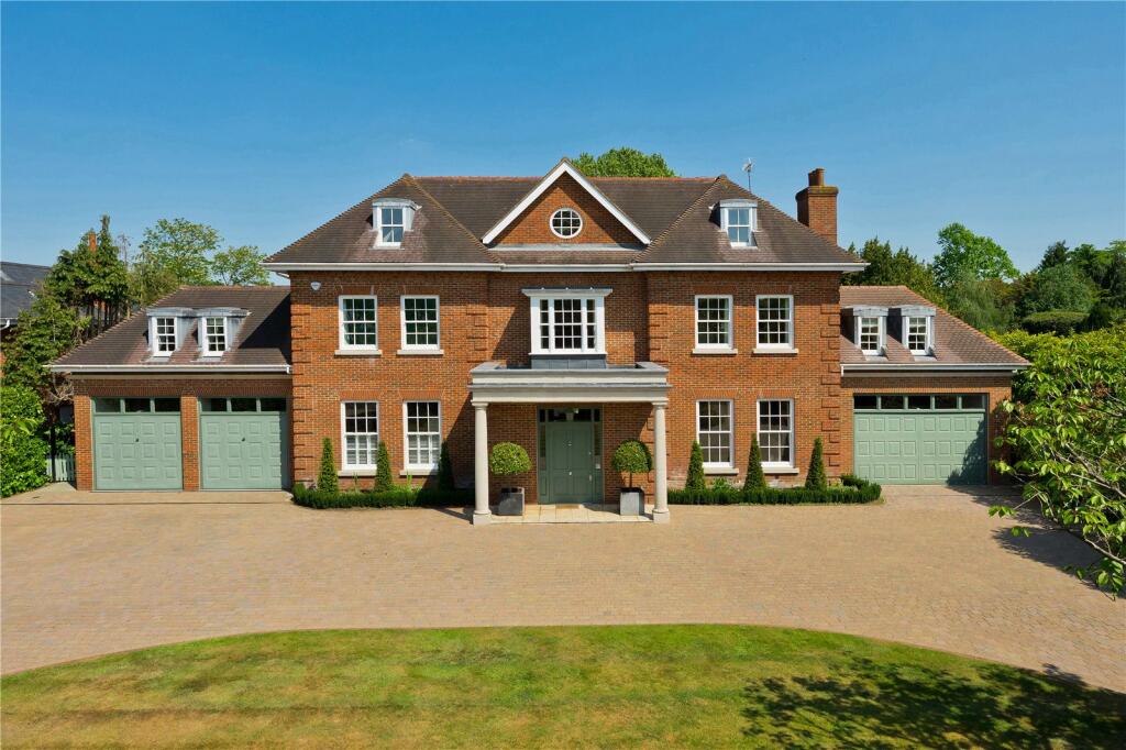 Main image of property: New Road, Esher, Surrey, KT10