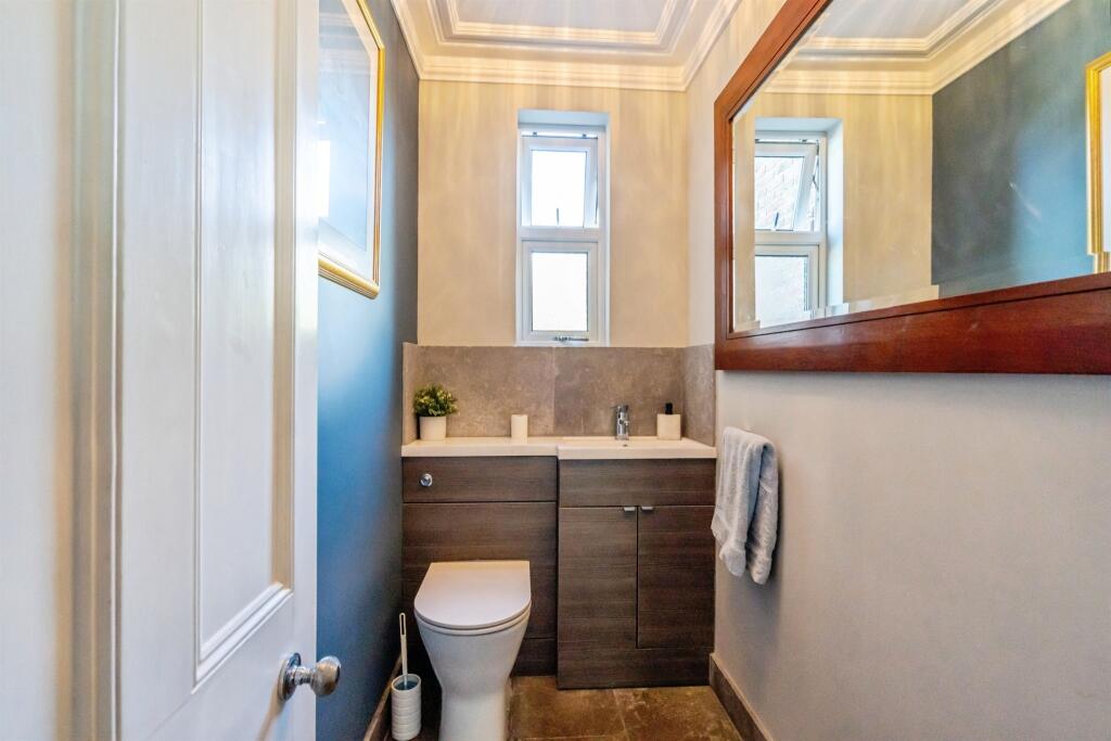 House in Portsmouth - More