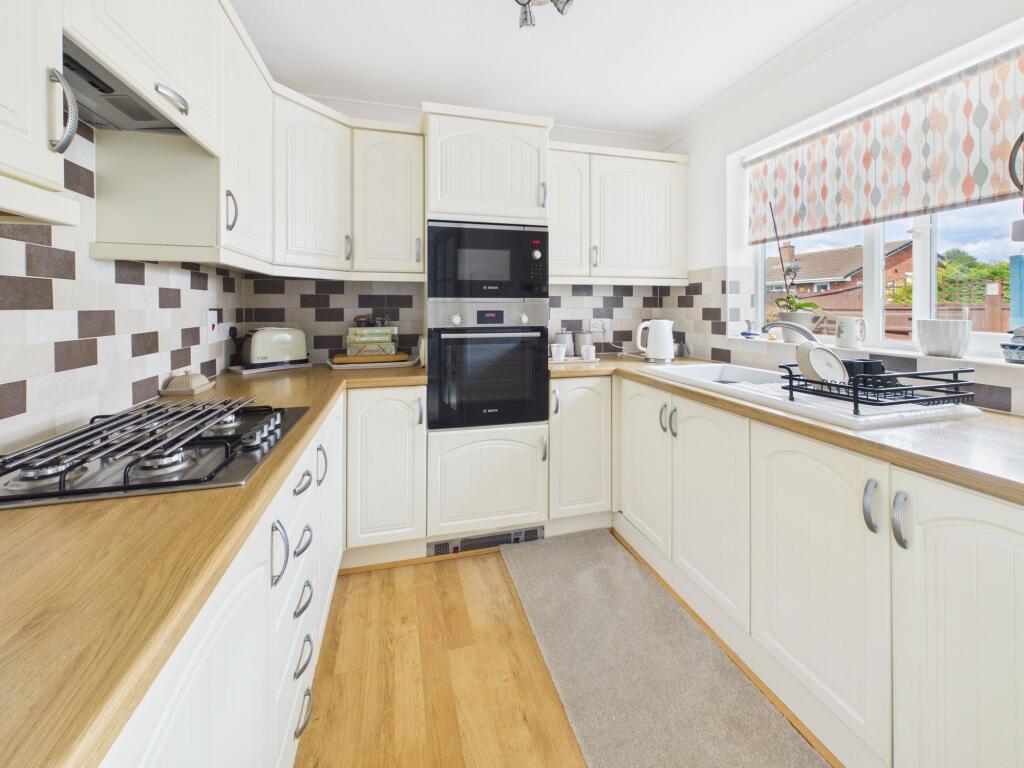 House in Nottingham - More